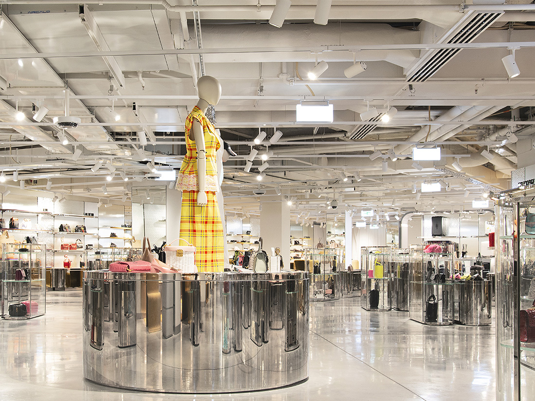 Galeries Lafayette Champs Elysées